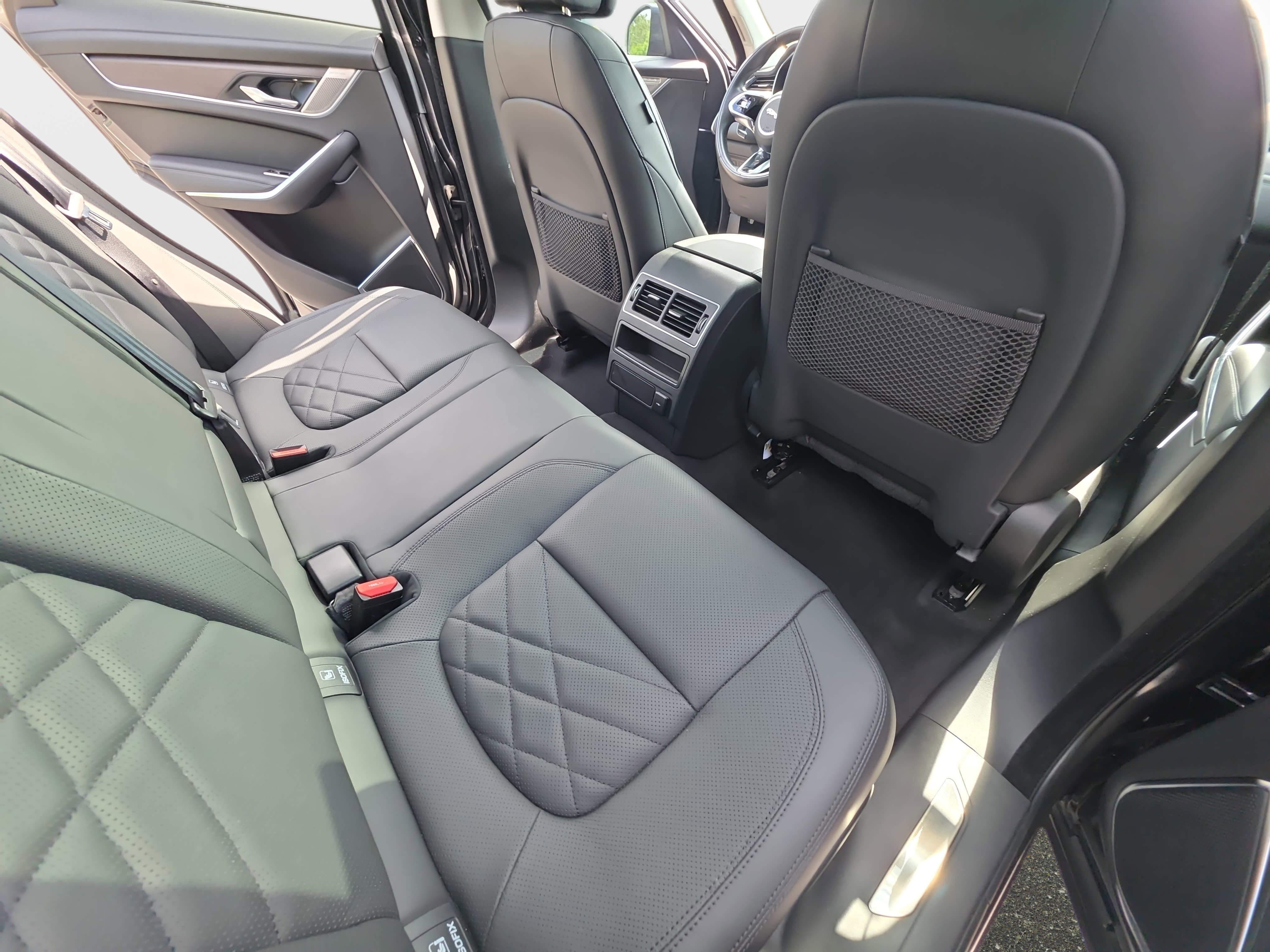Used 2021 Jaguar F-PACE S AWD/4WD image 11