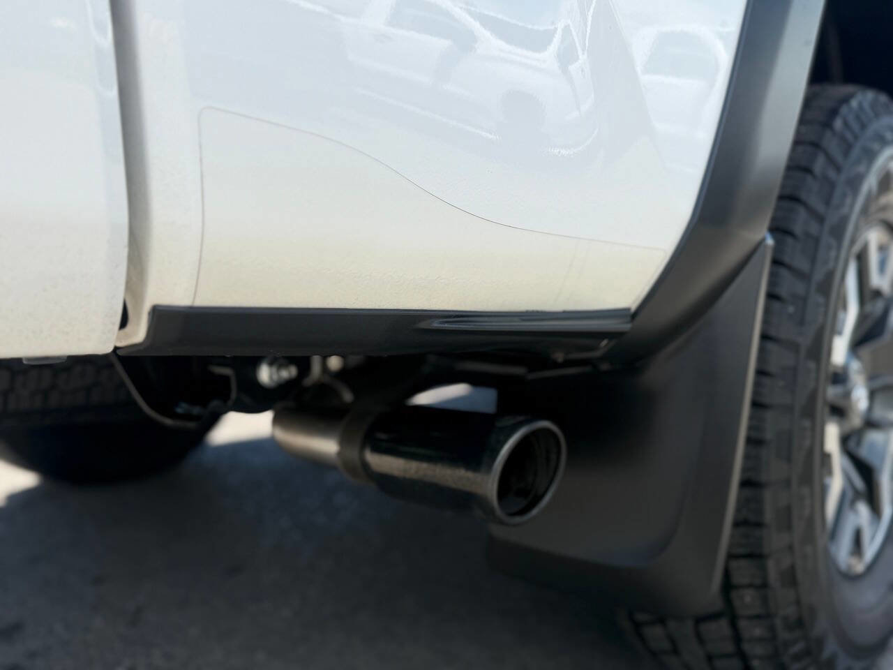 Used 2020 Toyota Tacoma TRD Off-Road w/ Technology Package AWD/4WD image 58