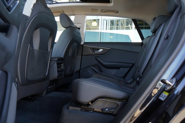 Used 2019 Audi Q8 Premium w/ Convenience Package image 27