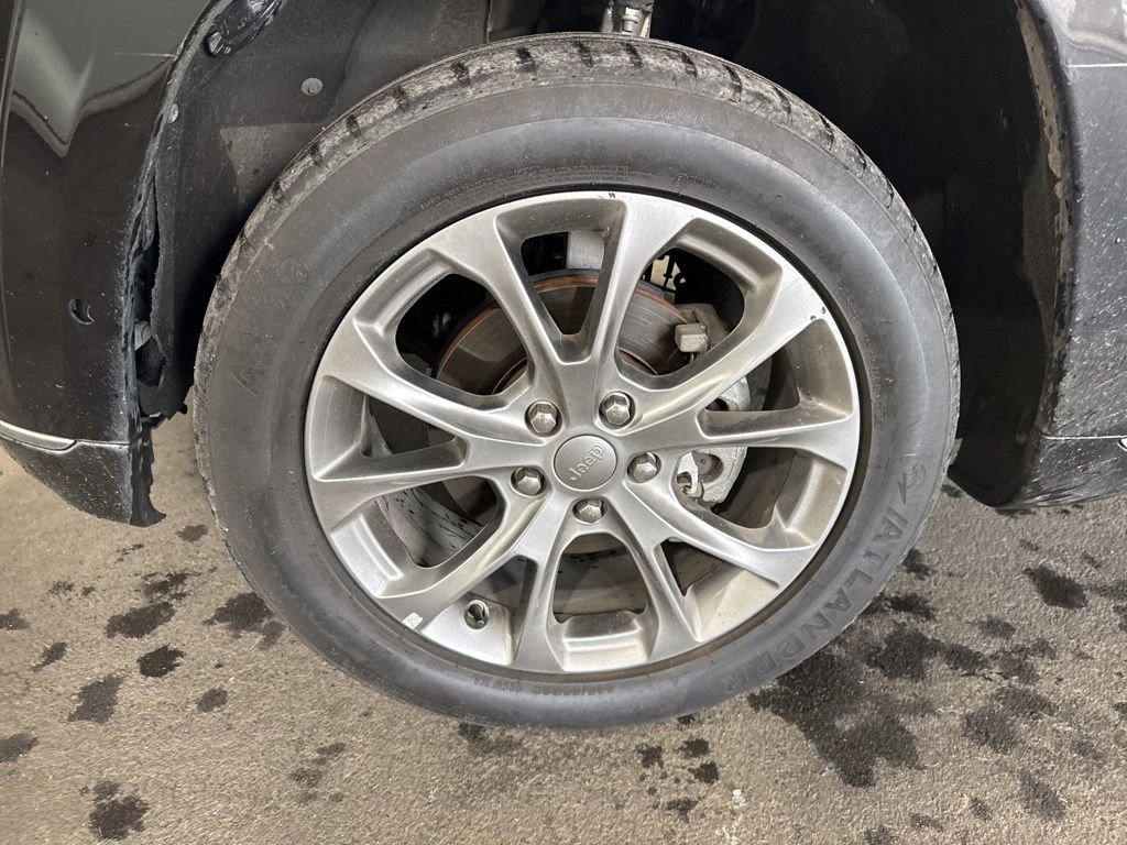 Used 2020 Jeep Grand Cherokee Summit w/ Platinum Series Group image 9