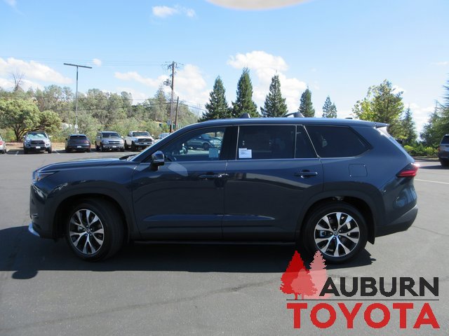 New 2026 Toyota Grand Highlander AWD Hybrid image 7