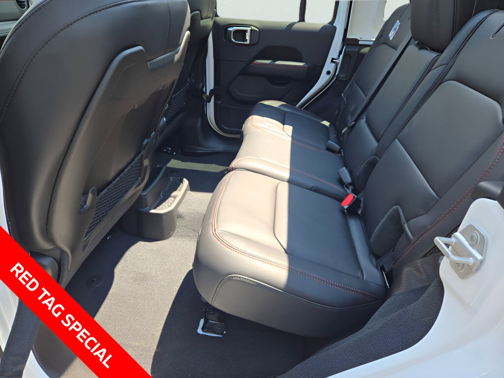 New 2026 Jeep Wrangler Unlimited Rubicon AWD/4WD image 14