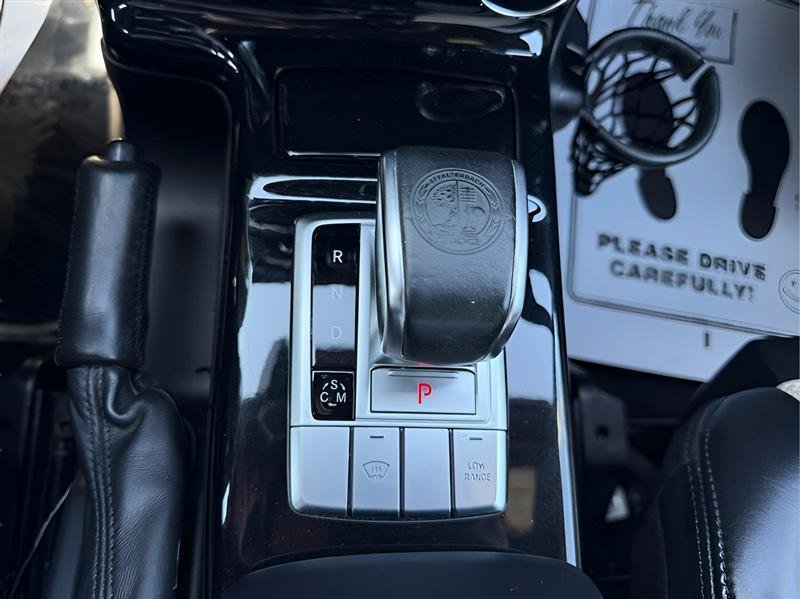 Used 2015 Mercedes-Benz G 63 AMG 4MATIC image 55
