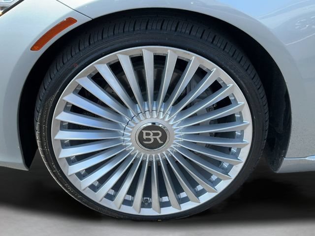Used 2024 Mercedes-Benz Maybach S 580 4MATIC image 35