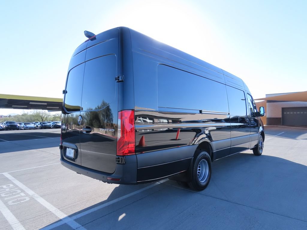 Used 2025 Mercedes-Benz Sprinter 3500 image 5