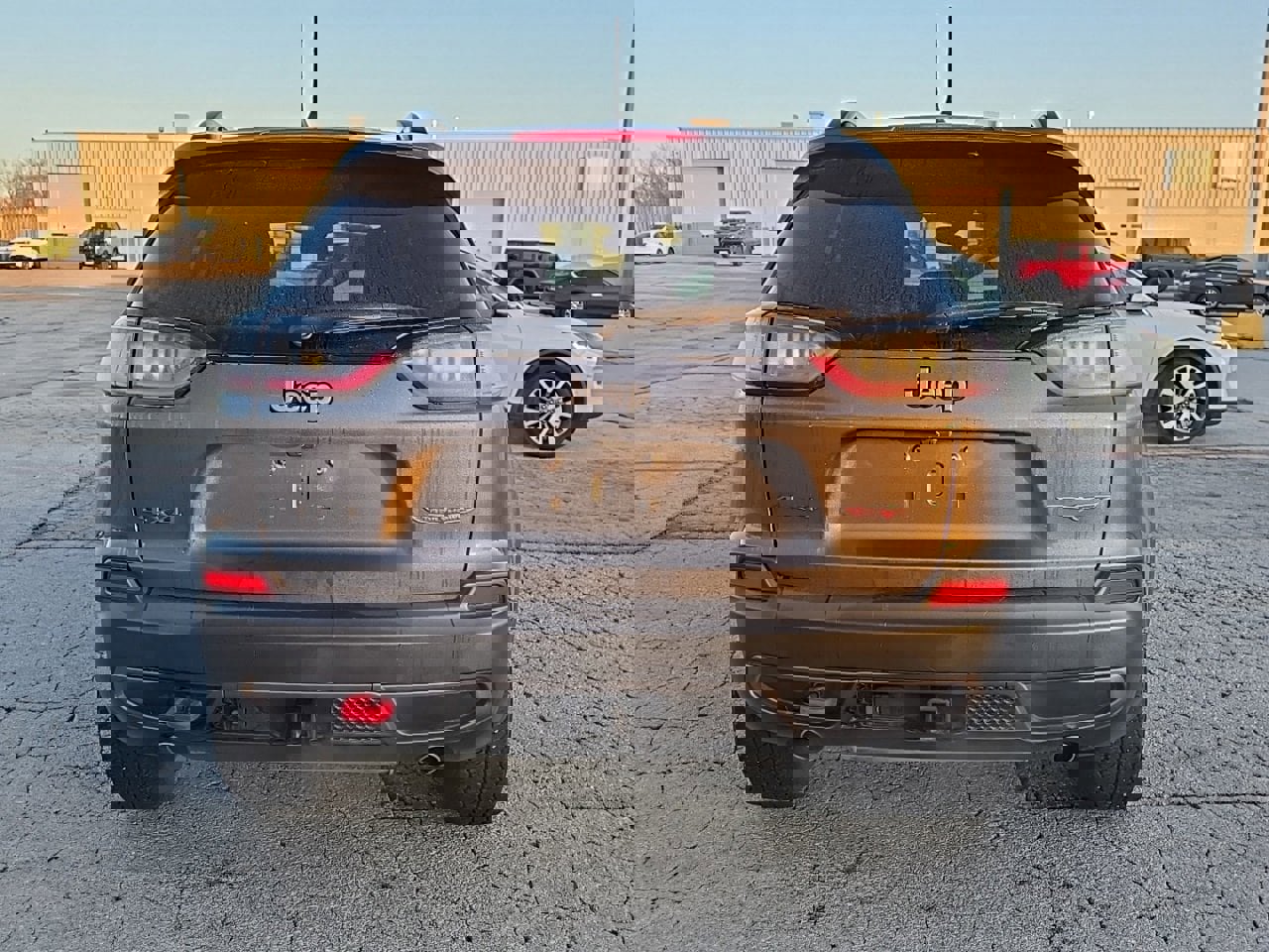 Used 2022 Jeep Cherokee Trailhawk w/ Trailer Tow Group image 5