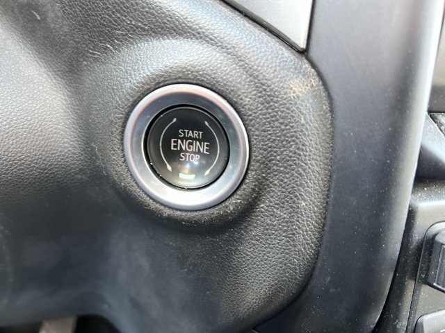 Used 2021 Chevrolet Silverado 1500 LT AWD/4WD image 17