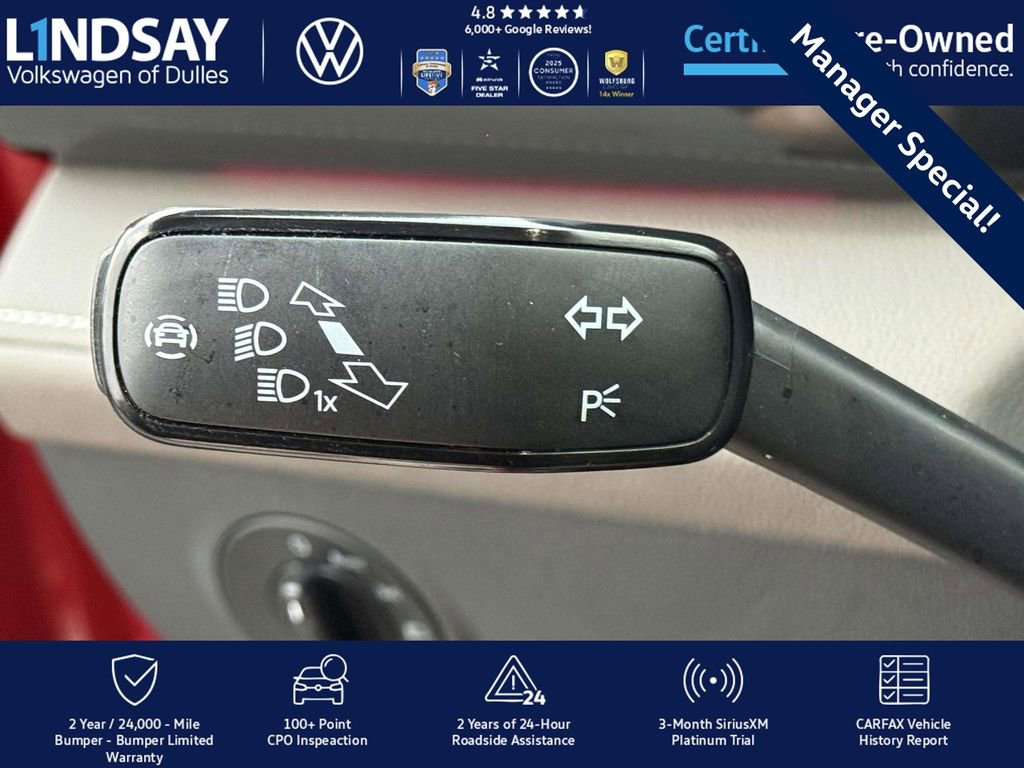 Certified 2022 Volkswagen Taos SEL w/ Panoramic Sunroof Package image 23