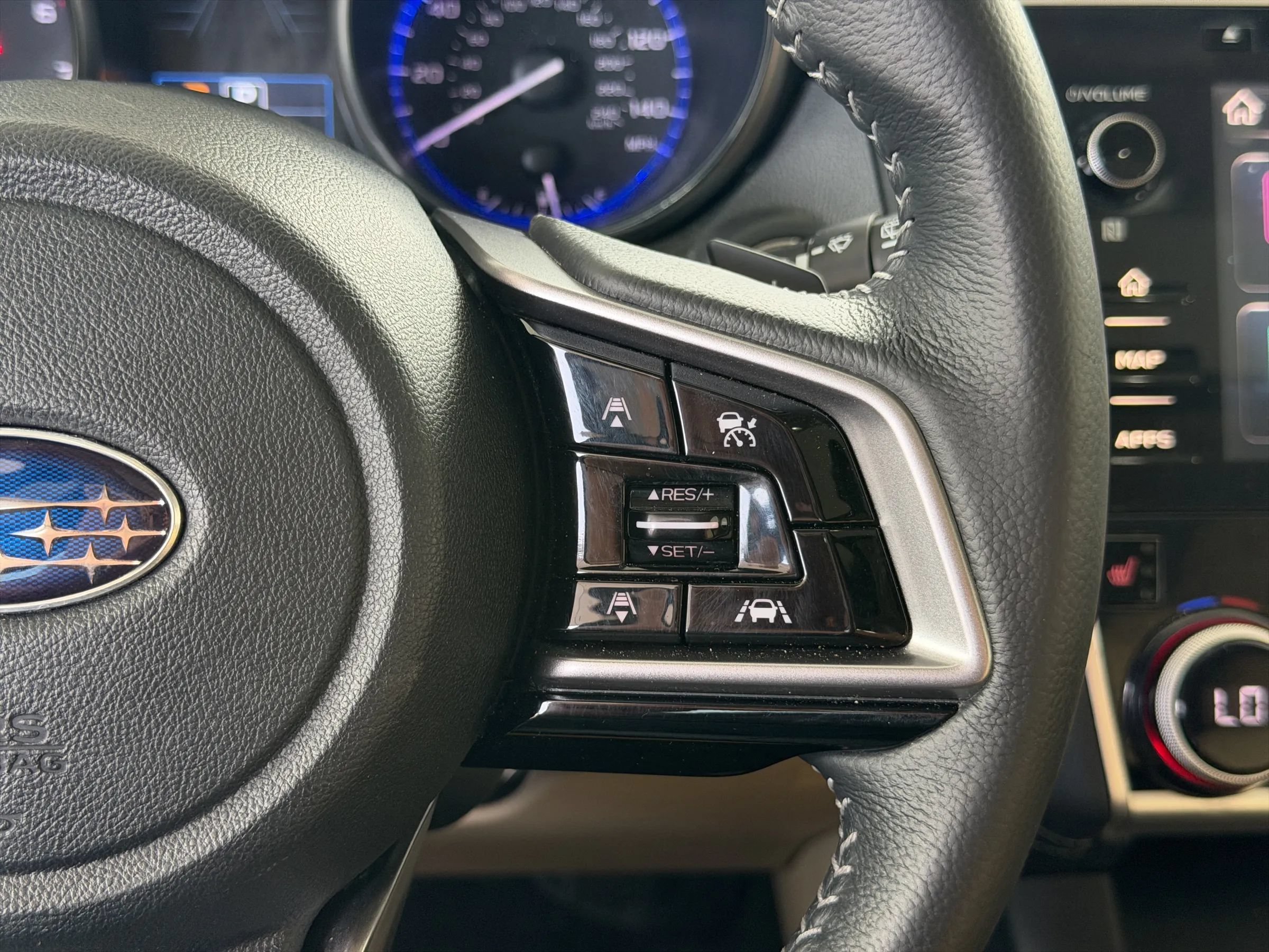 Used 2018 Subaru Outback 2.5i Limited AWD/4WD image 30