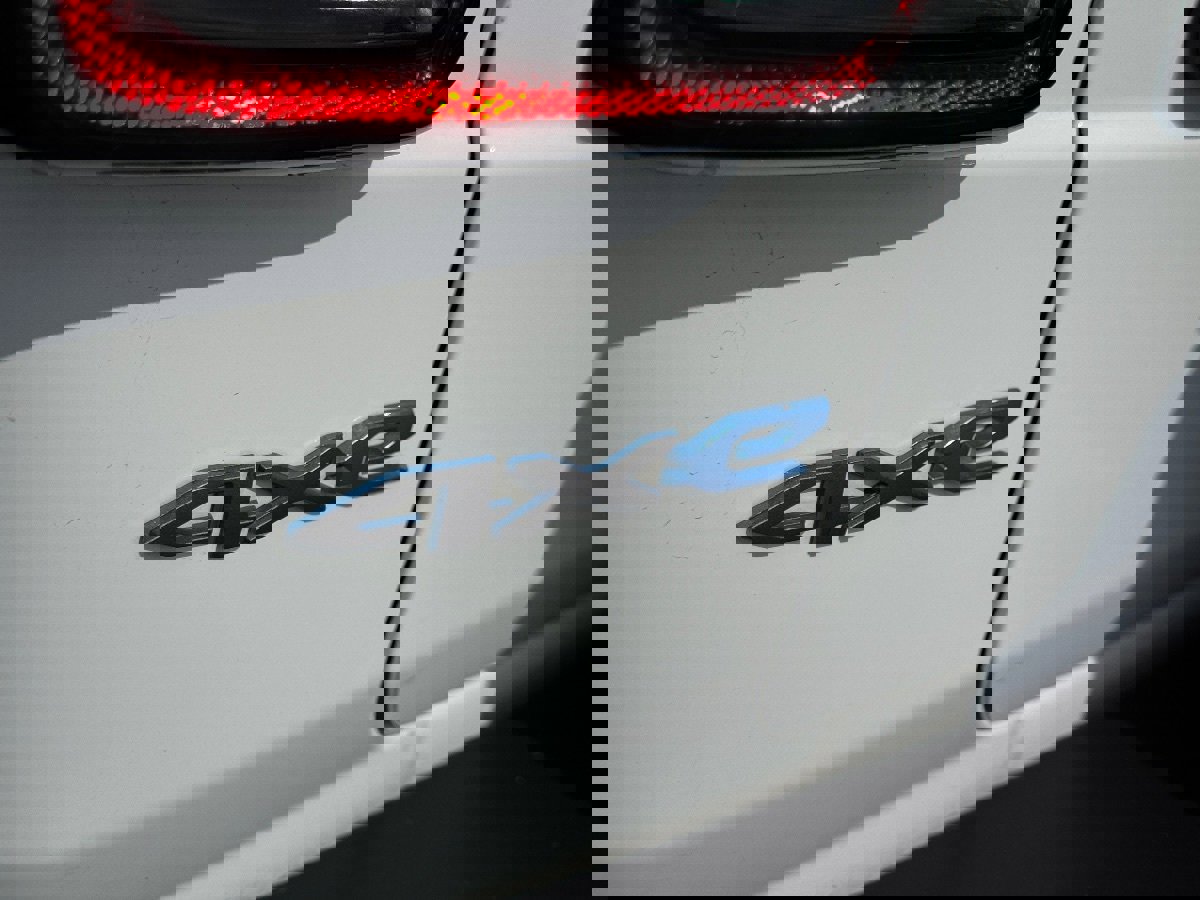 Used 2023 Jeep Wrangler Unlimited image 16