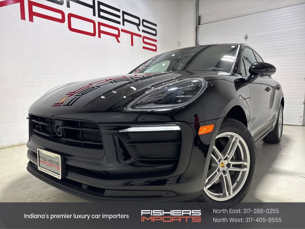 Used 2025 Porsche Macan Turbo image 1