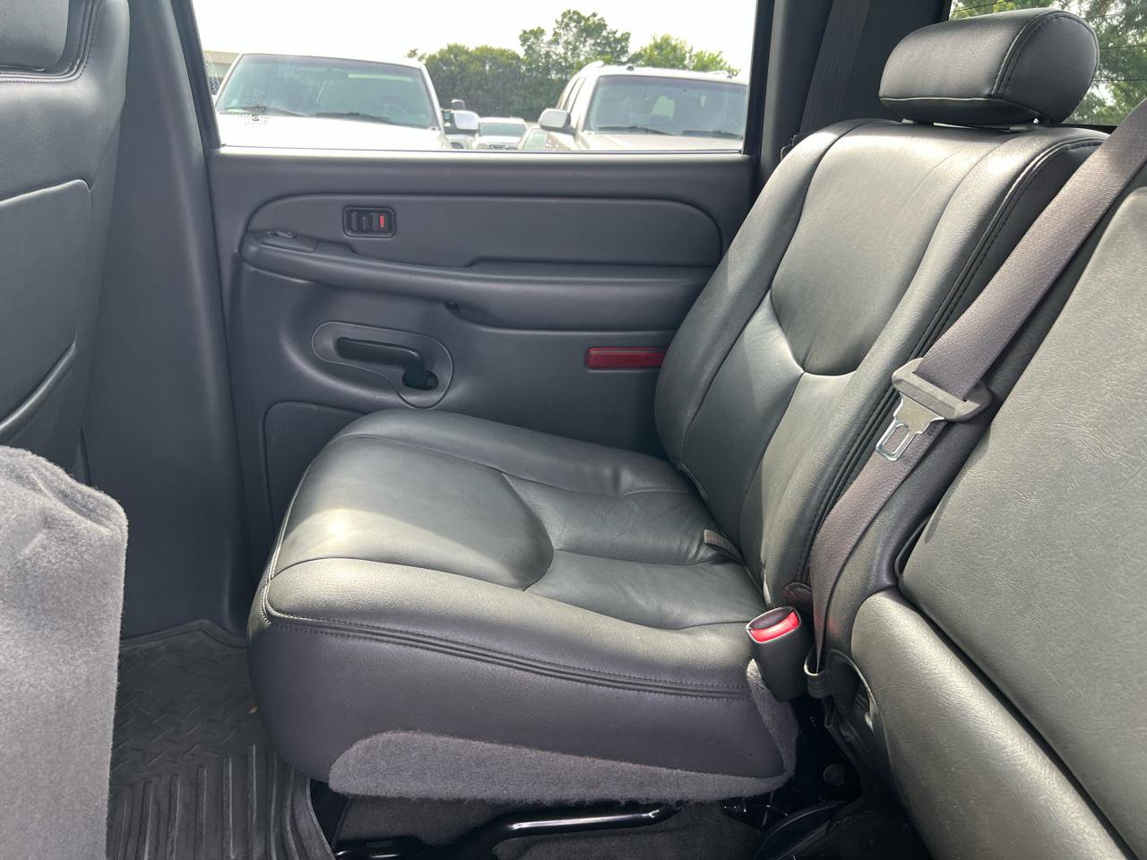 Used 2004 Chevrolet Silverado 1500 LS RWD image 49