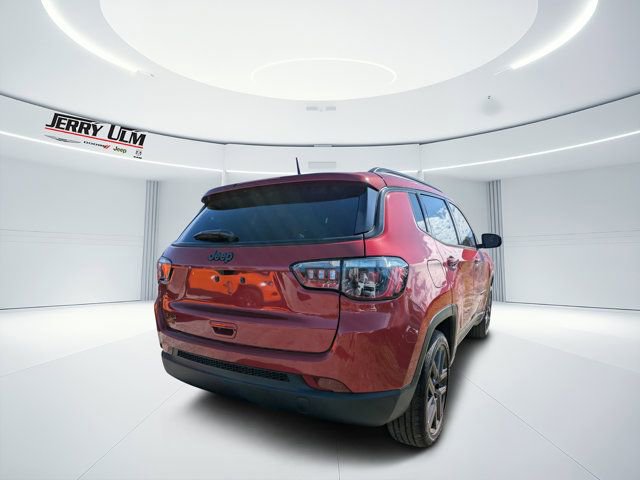 New 2026 Jeep Compass Latitude w/ Sun and Sound Group image 3