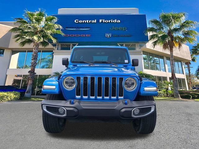 Used 2022 Jeep Wrangler Unlimited Sahara w/ Safety Group AWD/4WD image 3