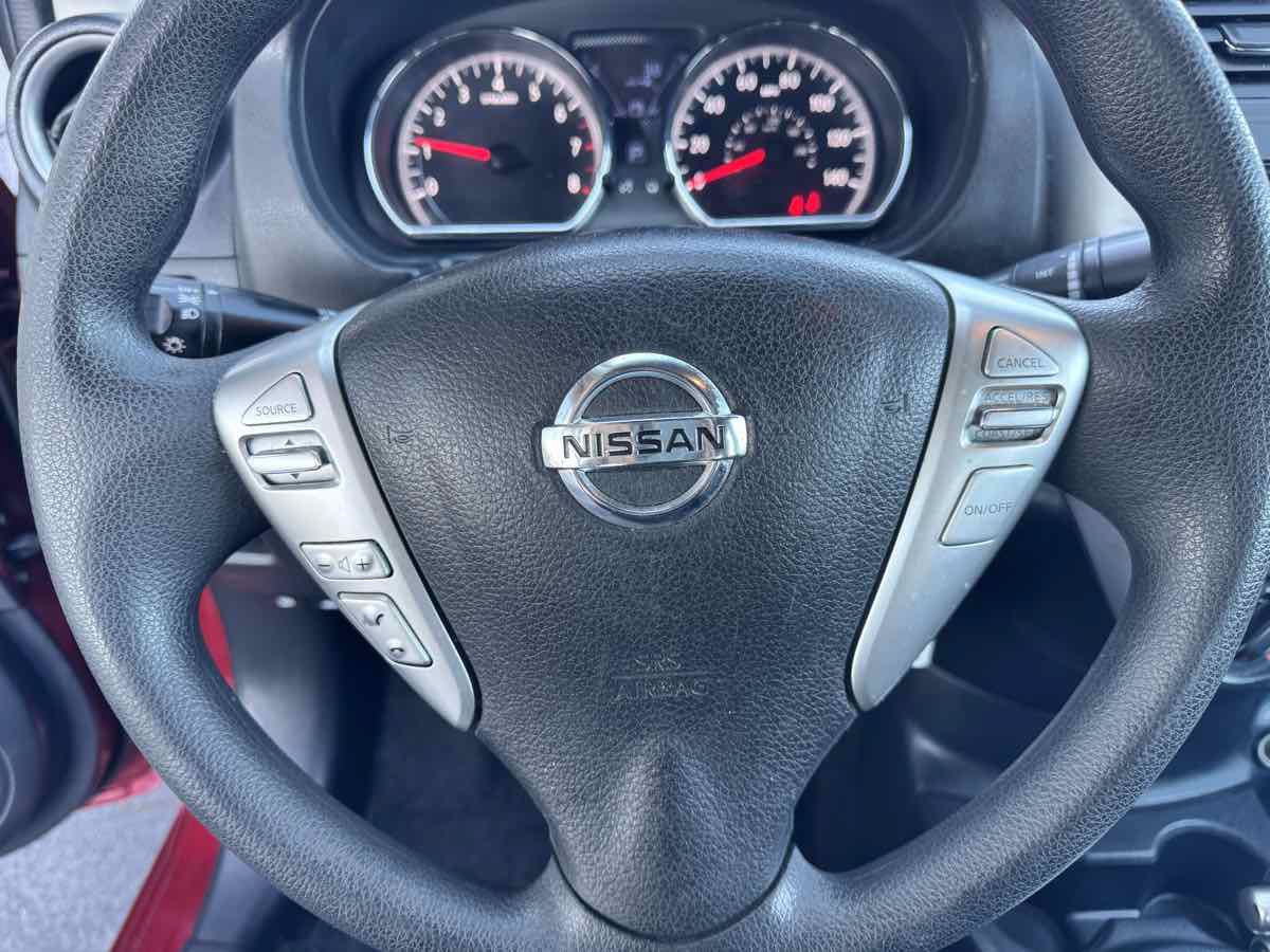 Used 2018 Nissan Versa SV FWD image 39
