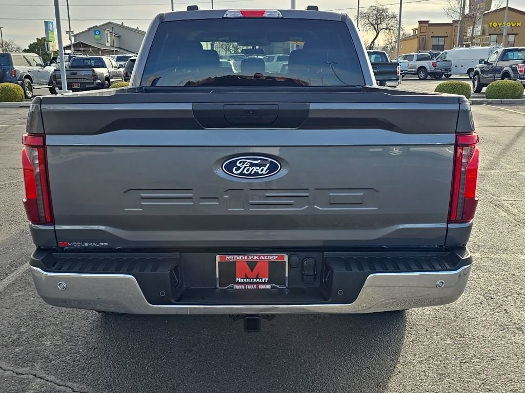 Used 2025 Ford F150 XLT w/ Equipment Group 301A Standard image 4