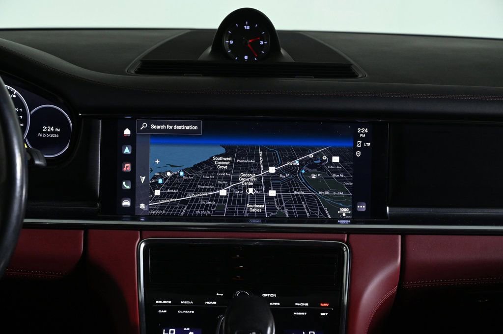 Certified 2023 Porsche Panamera Platinum Edition image 15