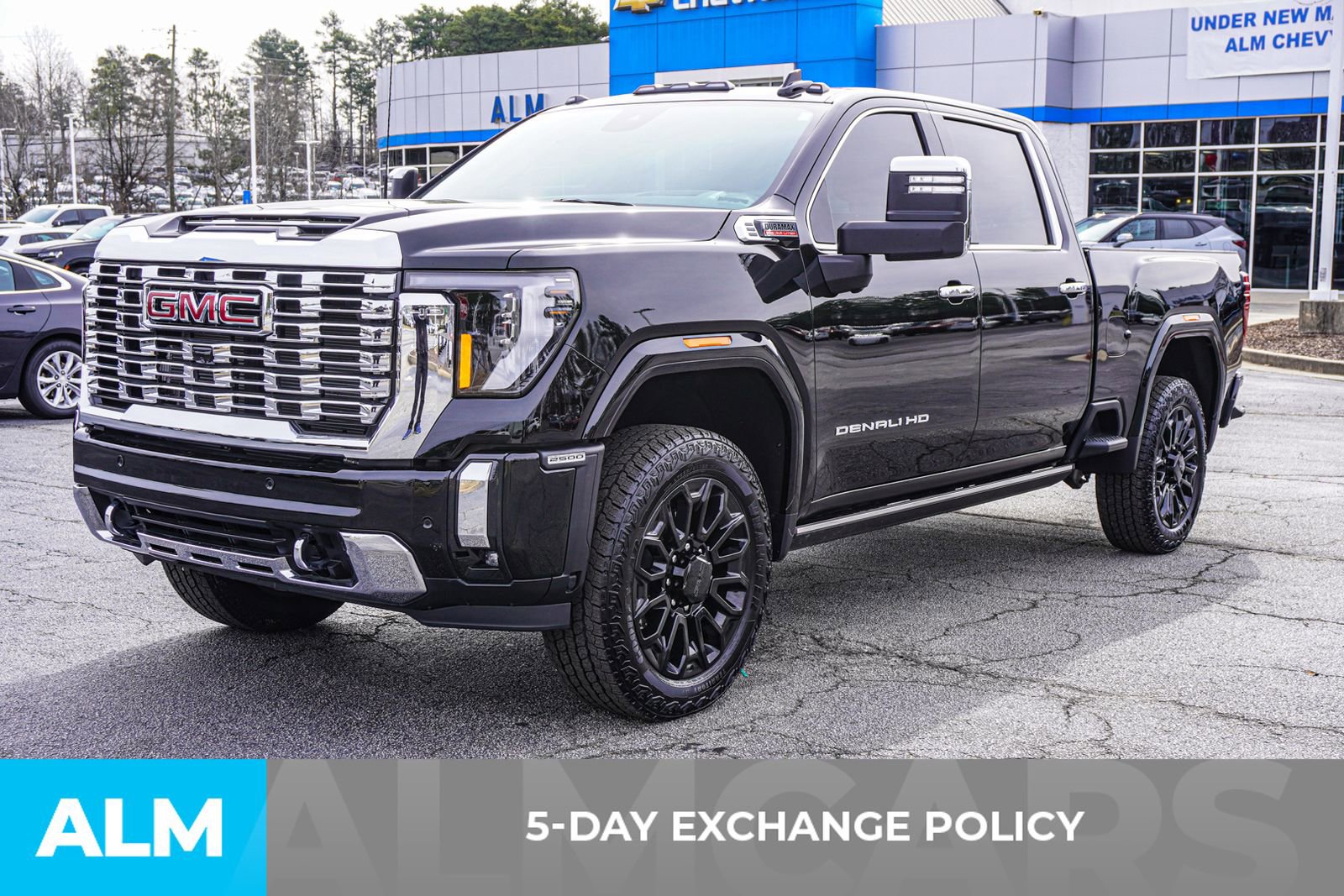 Used 2024 GMC Sierra 2500 Denali w/ Denali Reserve Package image 5