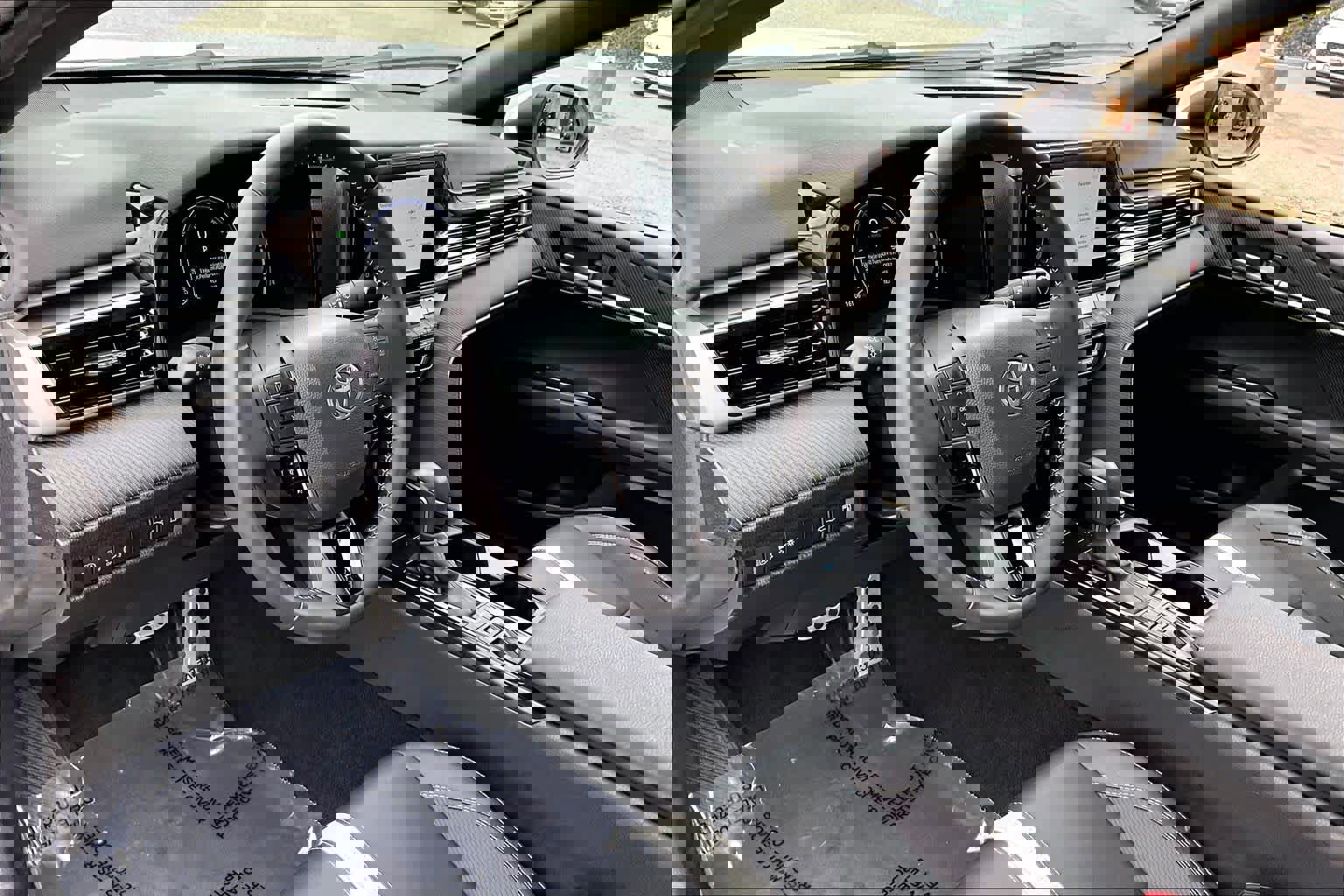 Certified 2025 Toyota Camry SE image 18