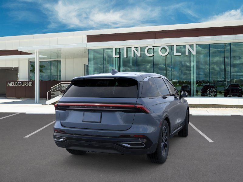 New 2026 Lincoln Nautilus Premier AWD/4WD image 8
