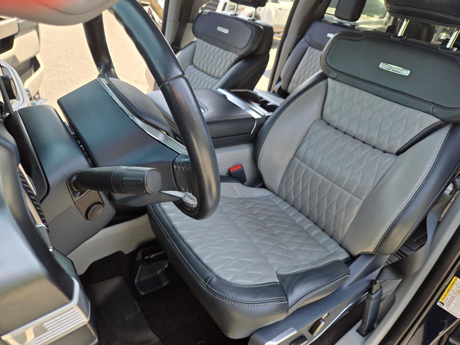 Used 2022 Ford F150 Limited image 26