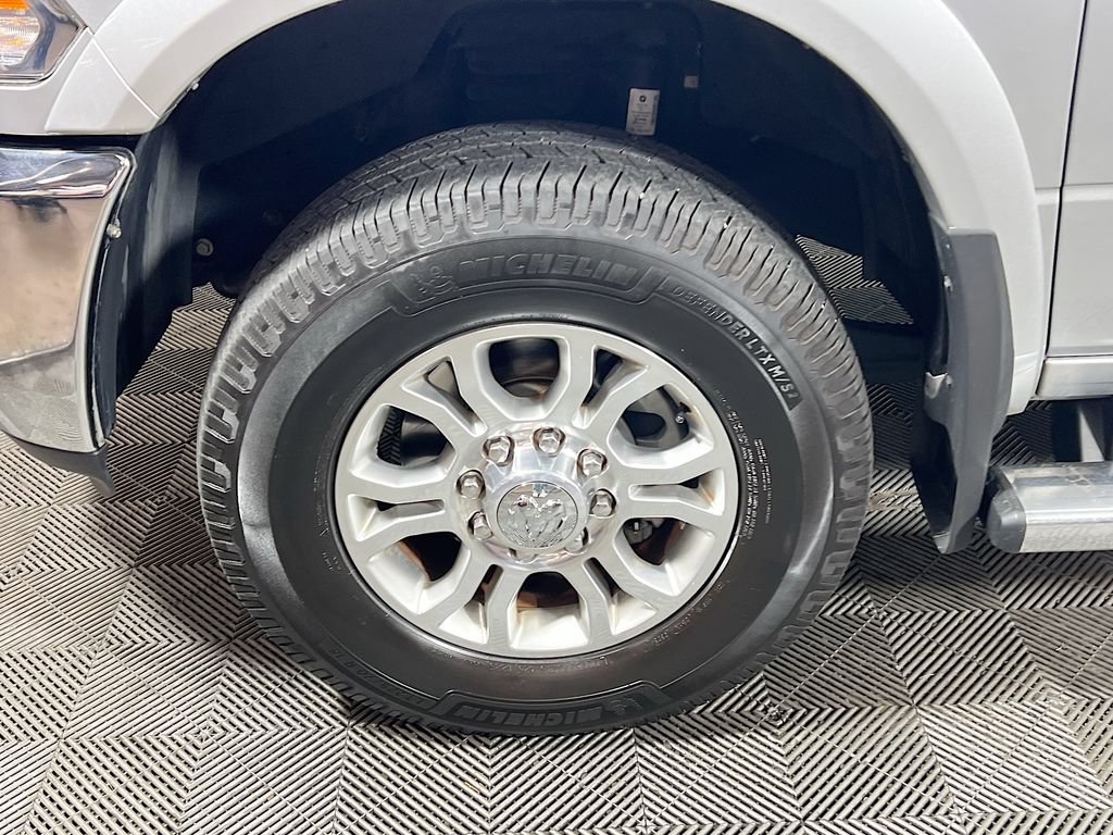 Used 2015 RAM 2500 Laramie w/ Convenience Group AWD/4WD image 26