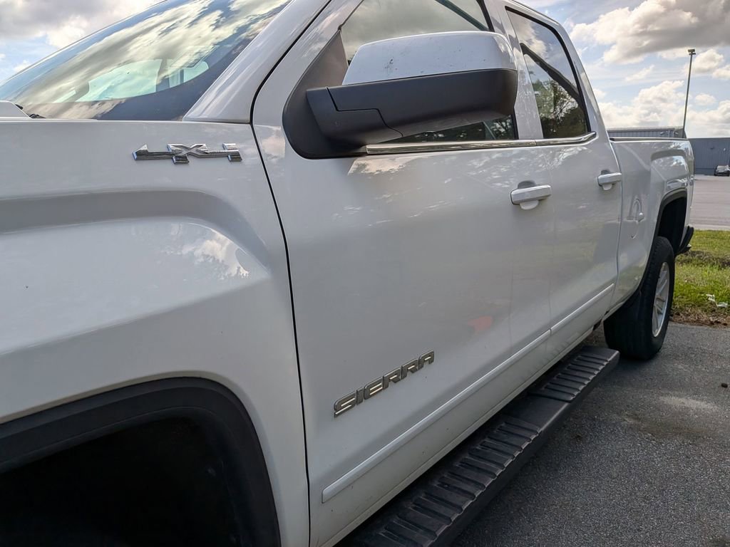 Used 2018 GMC Sierra 1500 SLE w/ SLE Value Package image 4
