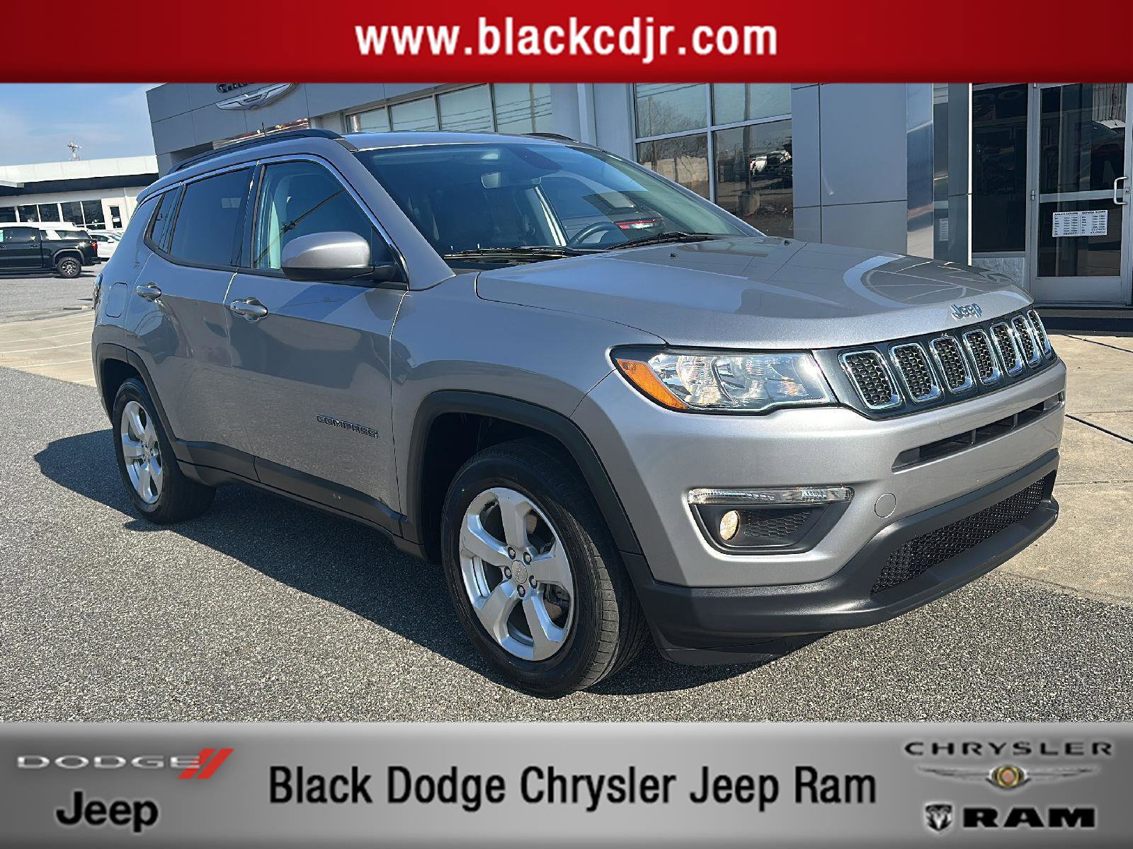 Used 2019 Jeep Compass Latitude w/ Safety & Security Group