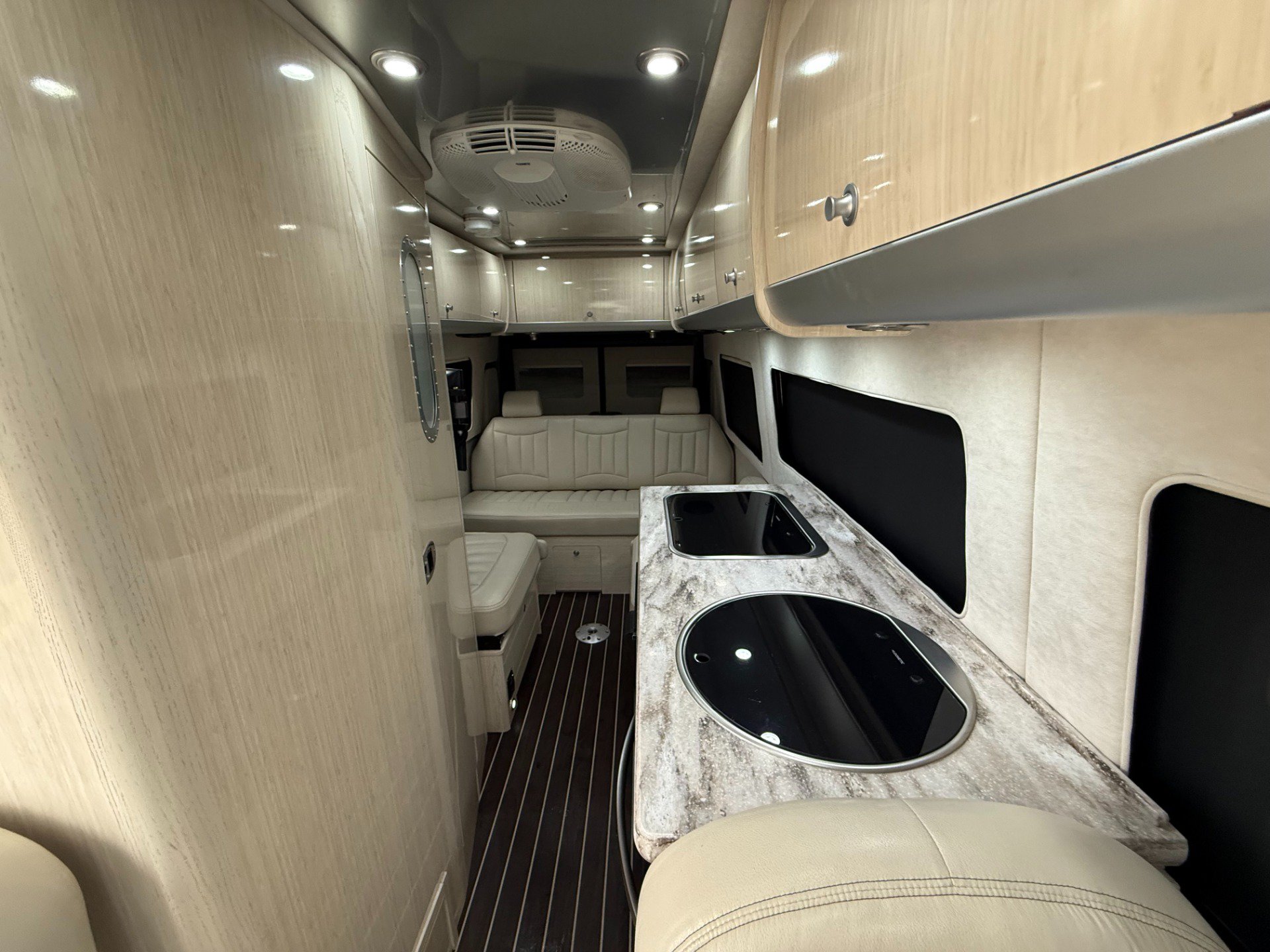 Used 2017 Mercedes-Benz Sprinter 3500 image 55