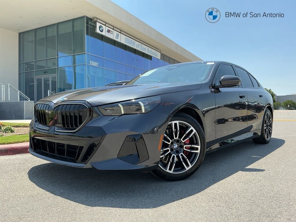 Certified 2025 BMW 530i w/ M Sport Package RWD image 1