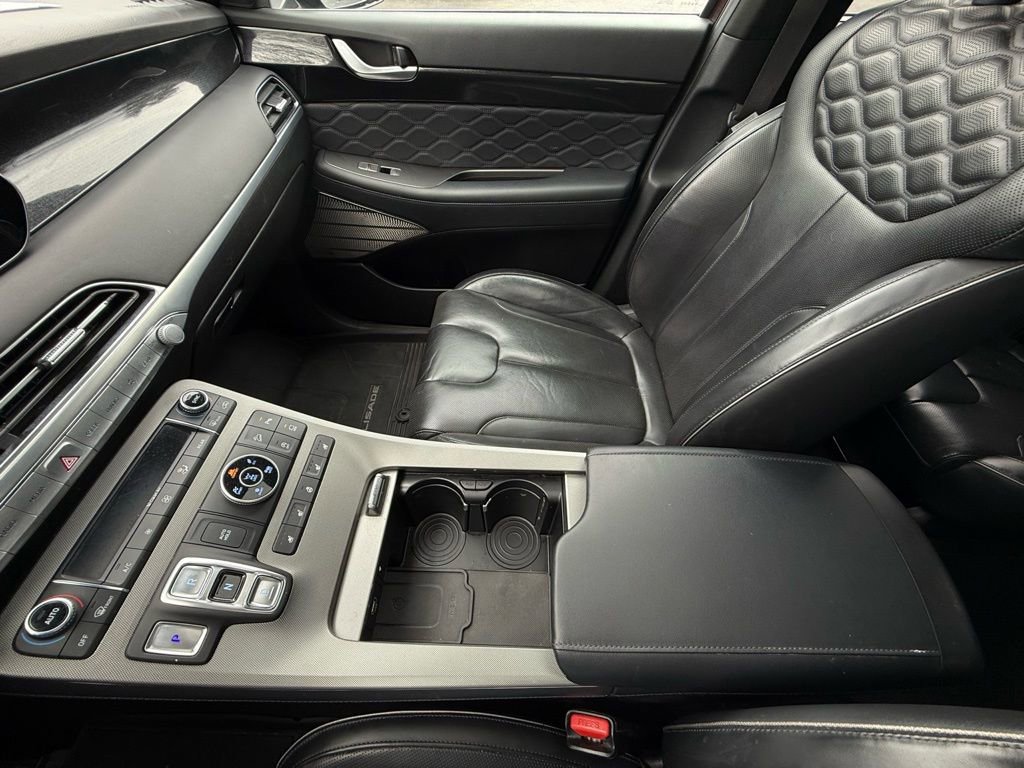 Used 2020 Hyundai Palisade Limited image 32