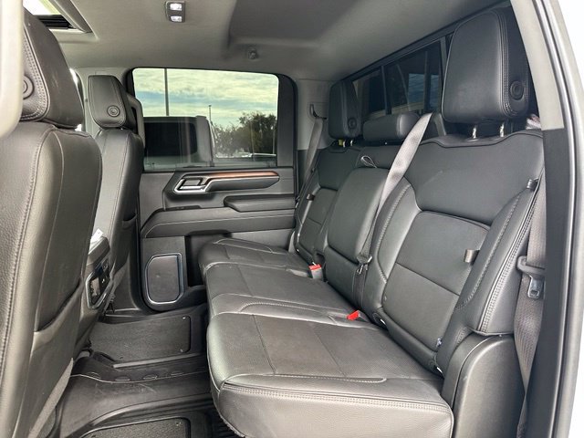 Used 2024 GMC Sierra 2500 Denali w/ Denali Reserve Package AWD/4WD image 16
