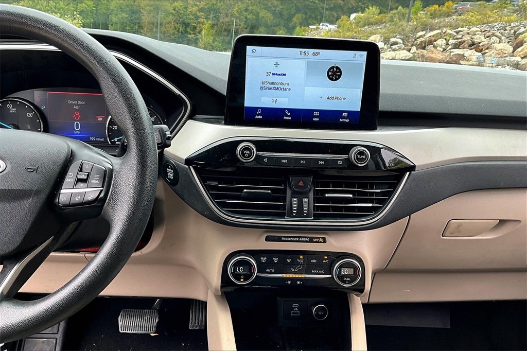 Used 2021 Ford Escape SE image 30