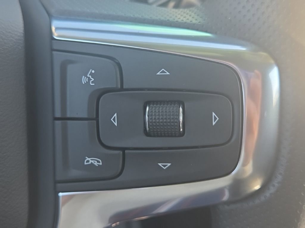 New 2026 Chevrolet Blazer LT image 14