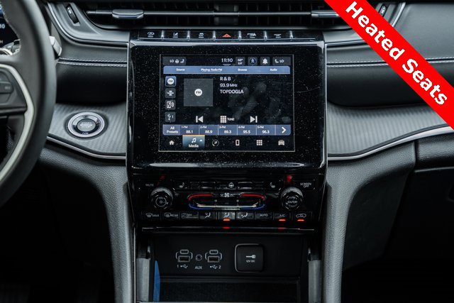 Used 2023 Jeep Grand Cherokee Altitude image 8