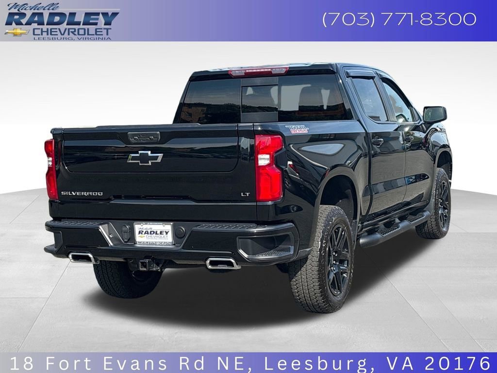 Used 2025 Chevrolet Silverado 1500 LT Trail Boss w/ Convenience Package II AWD/4WD image 6