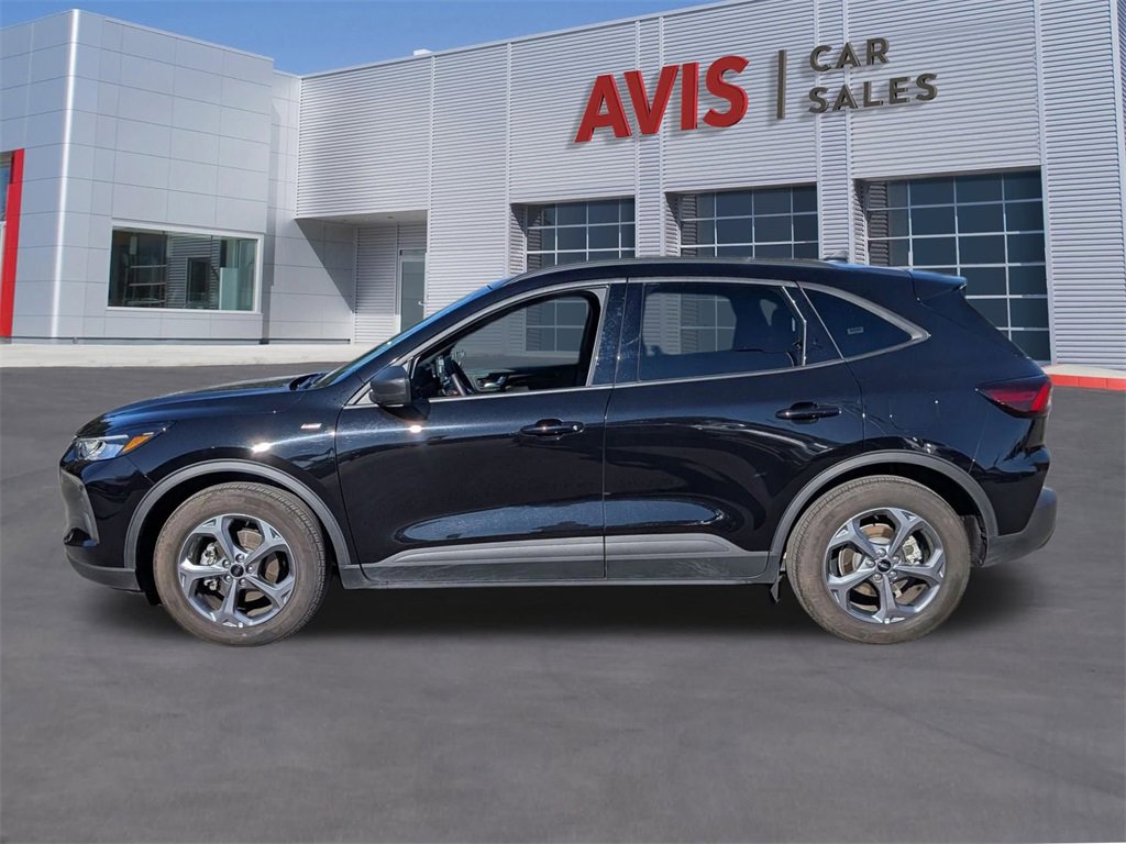 Used 2025 Ford Escape ST-Line image 10