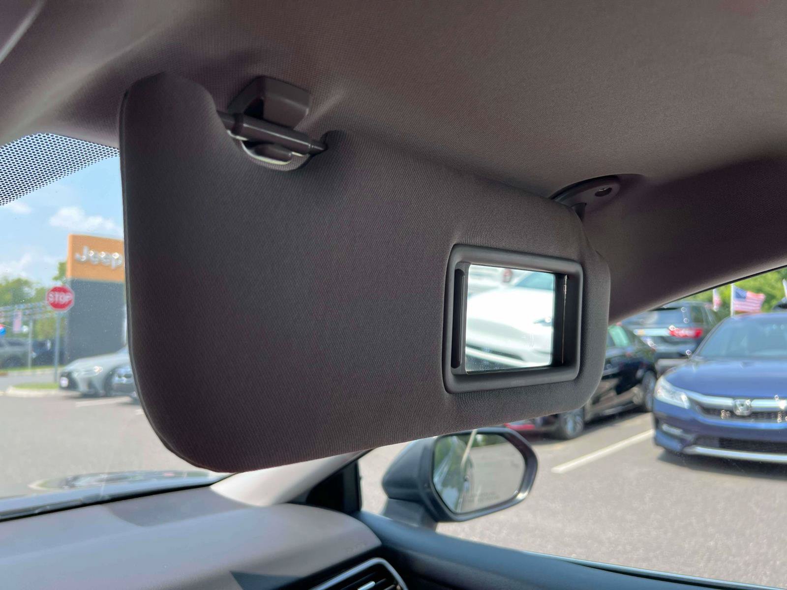 Used 2021 Toyota Camry XSE AWD/4WD image 9