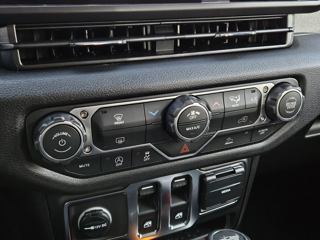 New 2026 Jeep Wrangler Sport AWD/4WD image 15