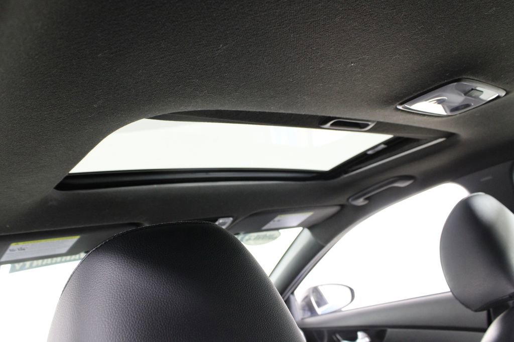 Used 2022 Kia Forte GT-Line w/ GT-Line Premium Package image 20