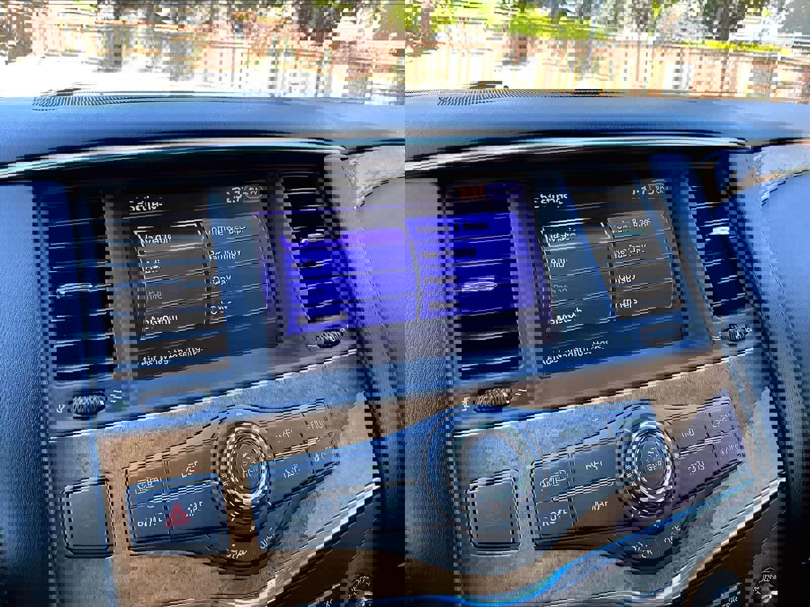 Used 2014 INFINITI QX80 2WD w/ Theater Package image 39