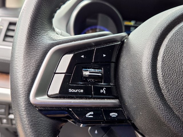 Used 2018 Subaru Outback 2.5i Limited AWD/4WD image 28