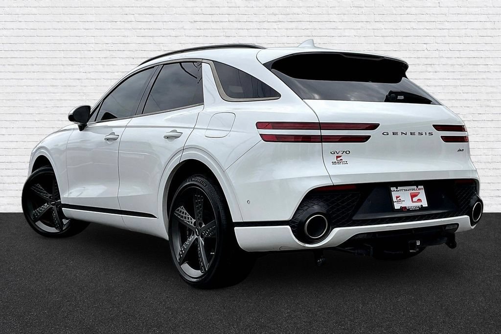 Used 2023 Genesis GV70 2.5T w/ Sport Prestige Package AWD/4WD image 4
