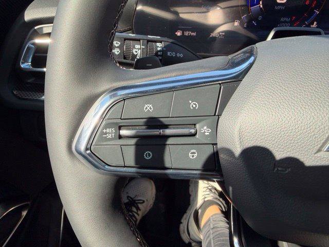 New 2027 Chevrolet Traverse Z71 w/ Enhanced Driving Package AWD/4WD image 19