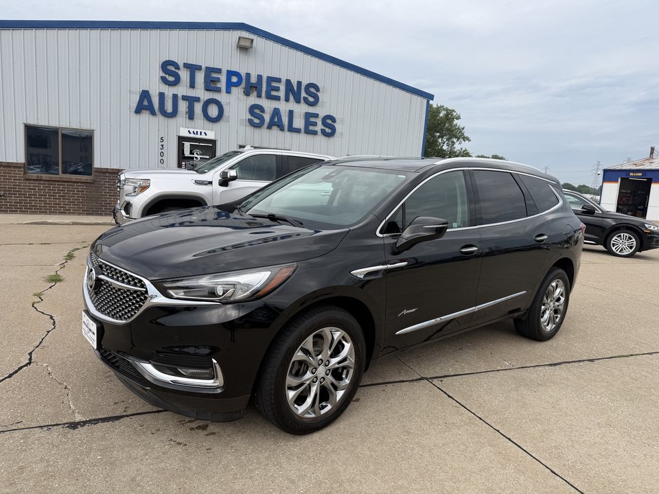 Used 2019 Buick Enclave Avenir w/ Avenir Technology Package