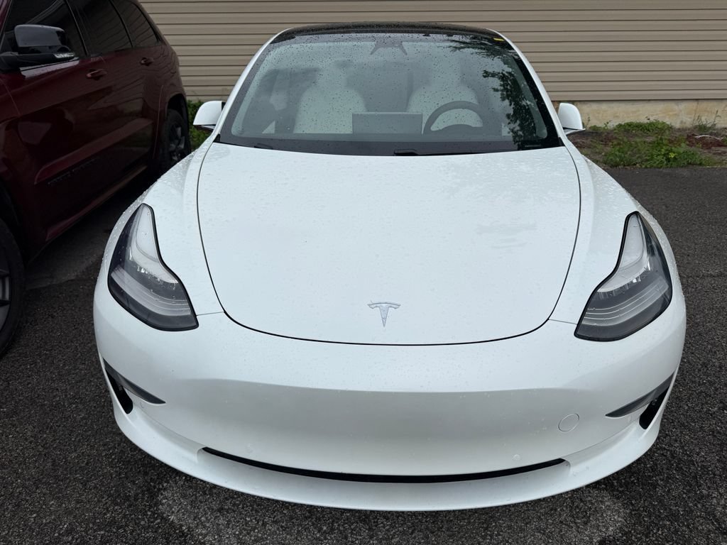 Used 2020 Tesla Model 3 Standard Range Plus RWD image 19
