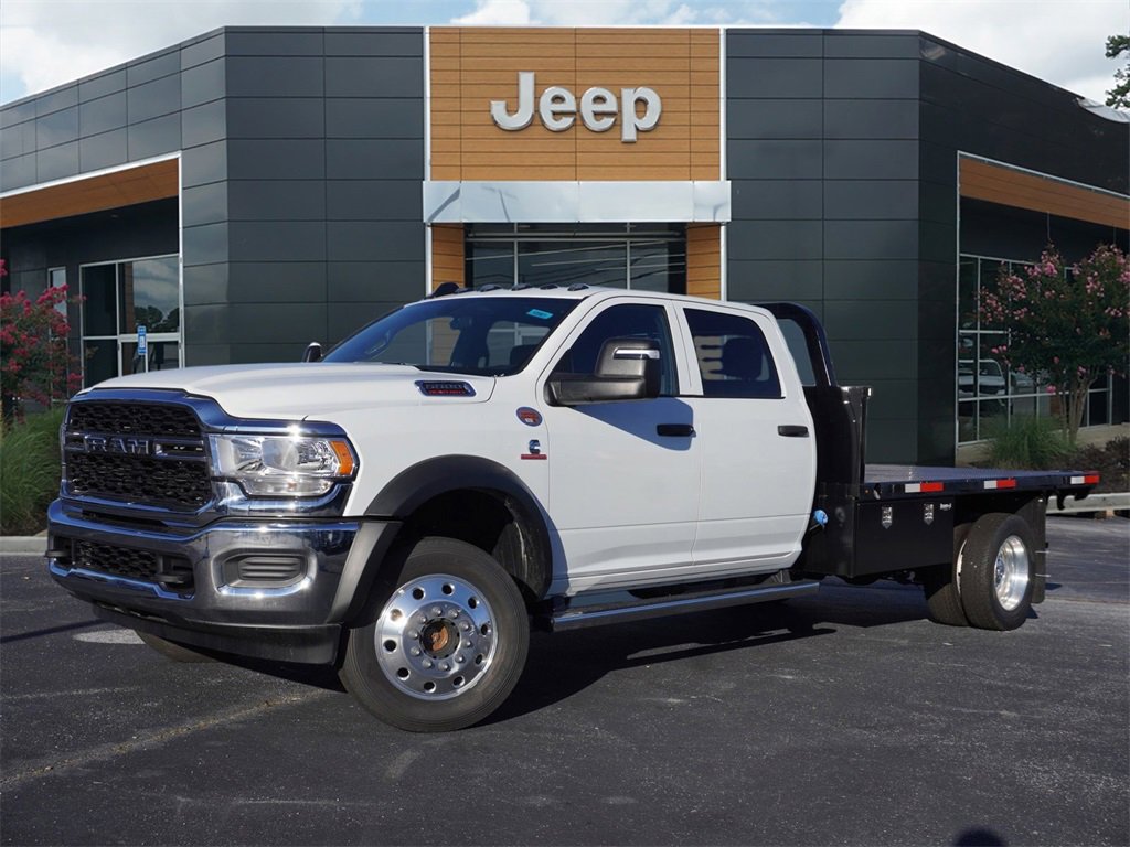 Used 2024 RAM 5500 Tradesman w/ Chrome Appearance Group