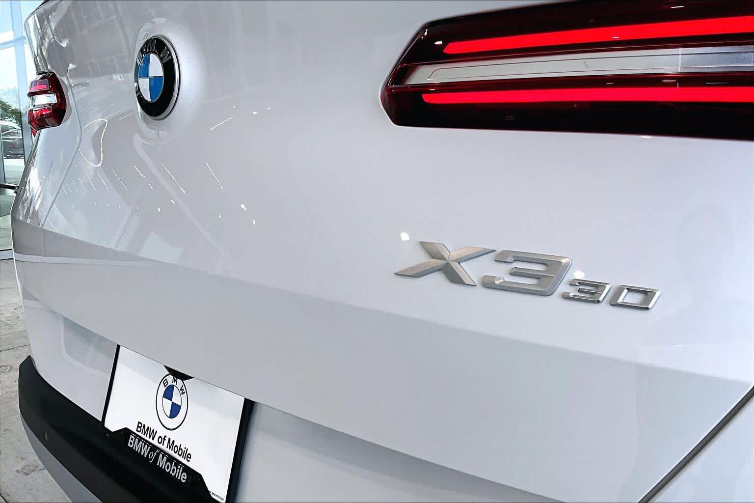 New 2026 BMW X3 xDrive30i w/ Premium Package AWD/4WD image 16