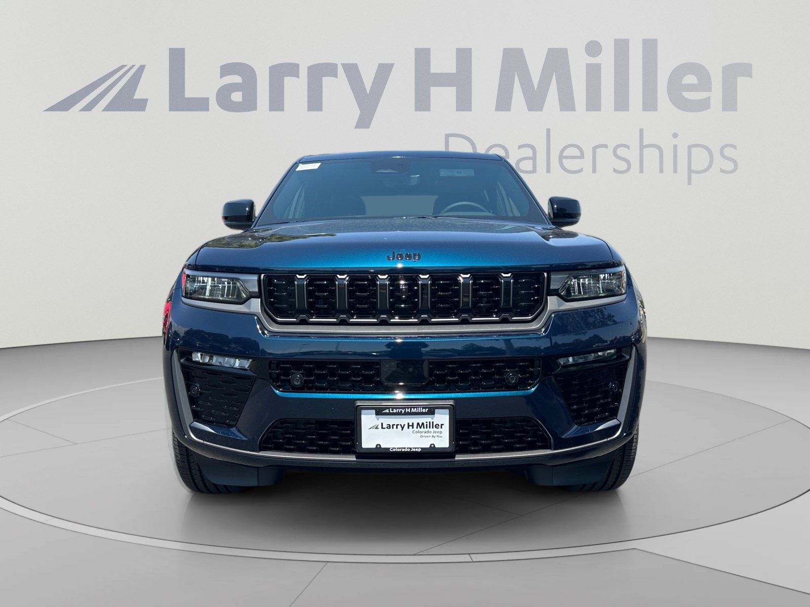 New 2026 Jeep Grand Cherokee Limited AWD/4WD image 8