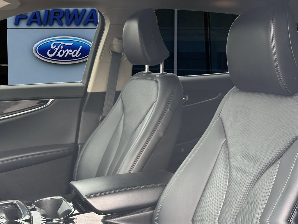 Used 2022 Lincoln Nautilus Reserve FWD image 10